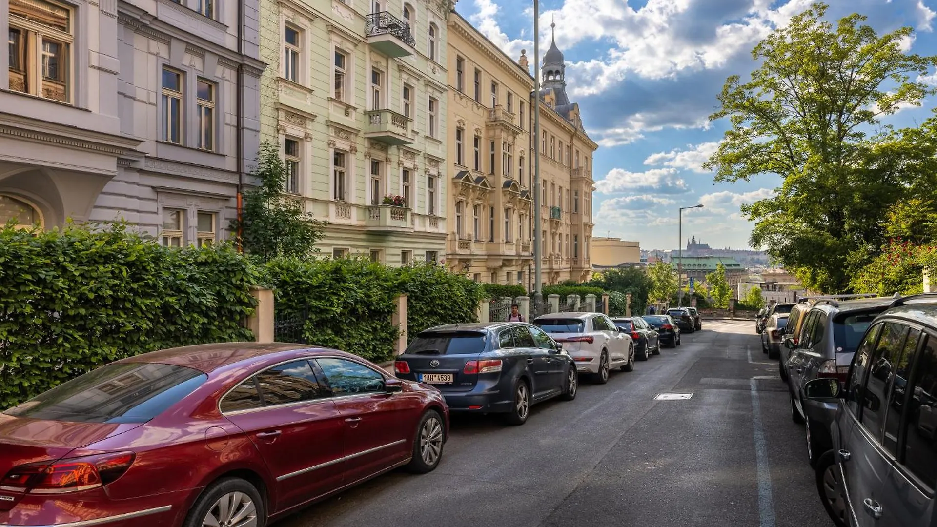 Lovely City View Apartment Next To National Museum By Easybnb Praga