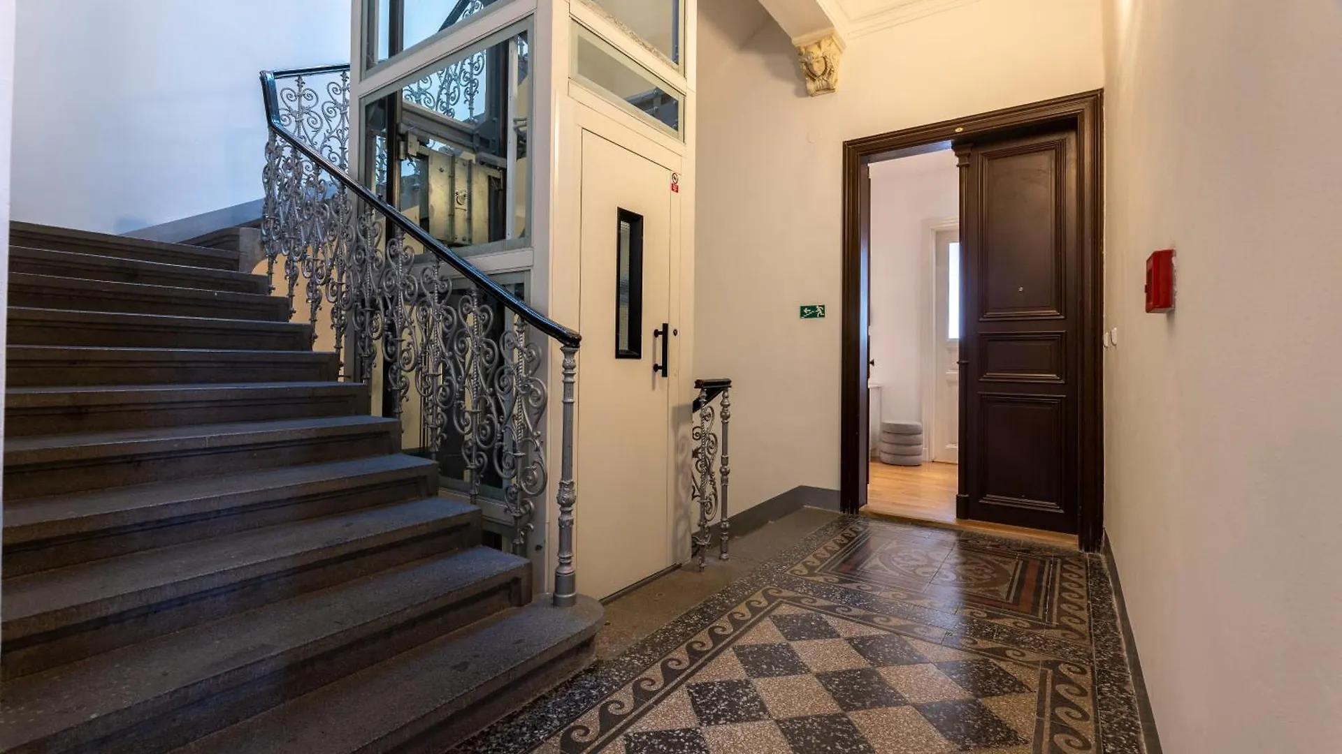 Lovely City View Apartment Next To National Museum By Easybnb Praga